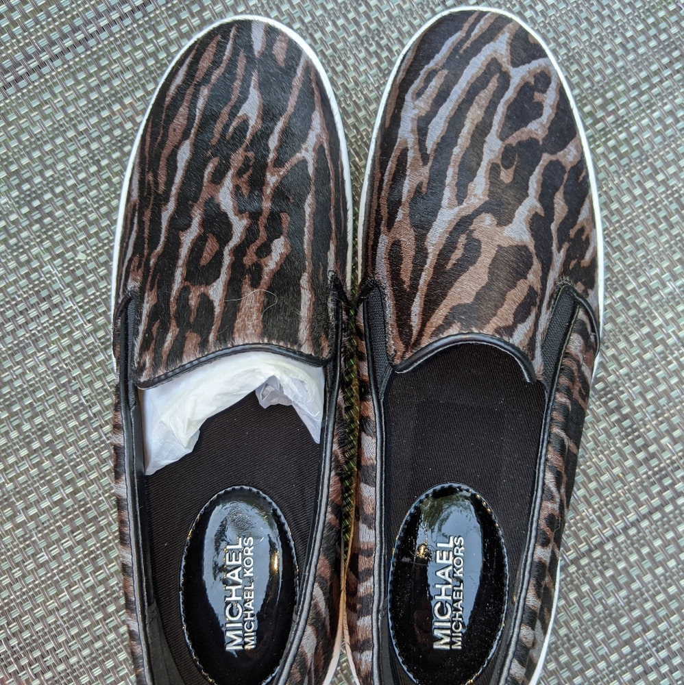 Michael Kors sneaker size 7.5